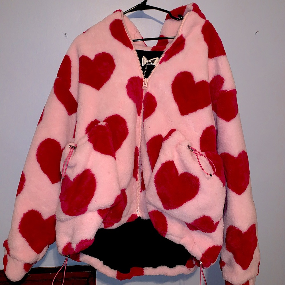 Aelfric Eden- X Small- Oversized Heart Coat w/Hood